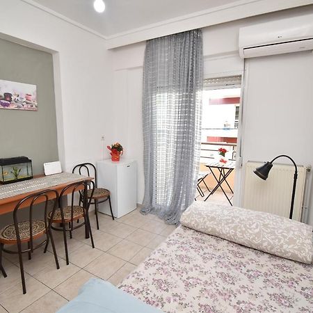 Central Apartment Thessaloniki-Easy Parking Bagian luar foto