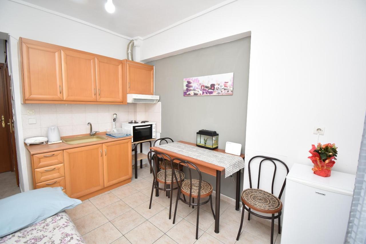 Central Apartment Thessaloniki-Easy Parking Bagian luar foto